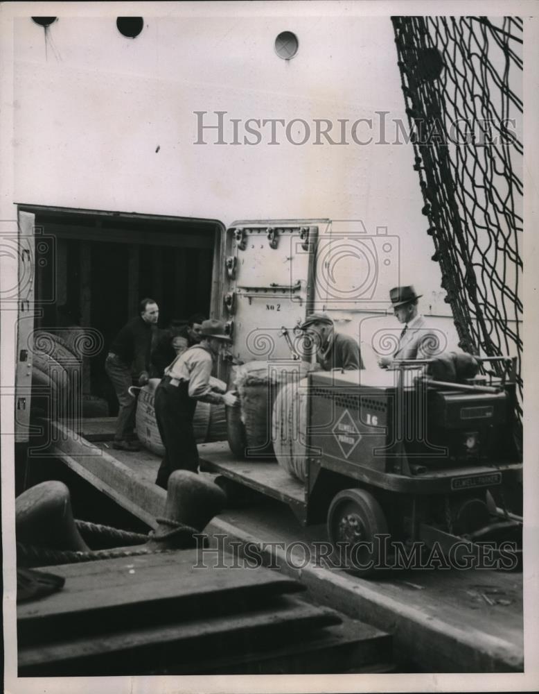 1937 Press Photo President Hoover Maritime Strike - Historic Images