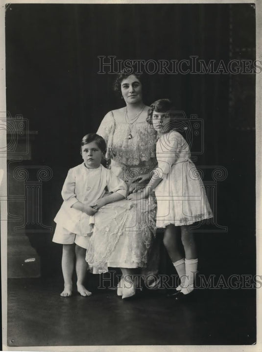 1926 Press Photo Lady Conventry Reginald Coventry - Historic Images