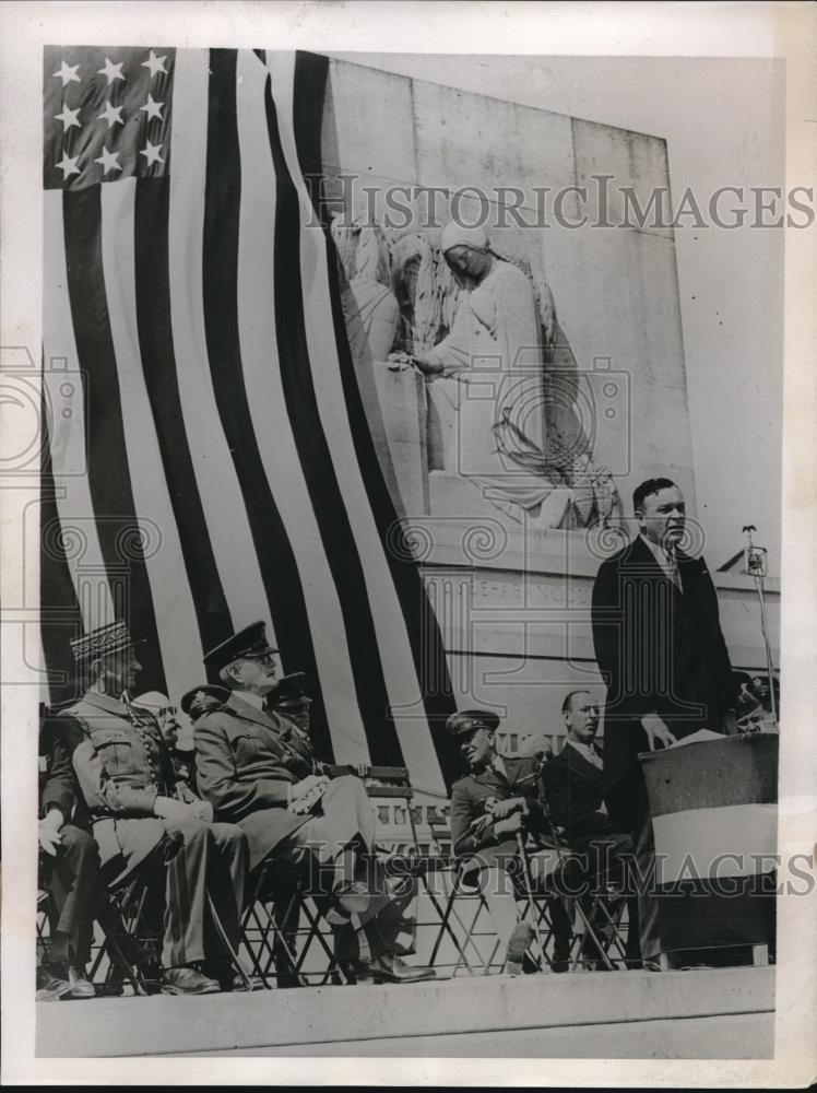 1937 Press Photo J. Walter Lambeth Addresses Dedication of American War Memorial - Historic Images