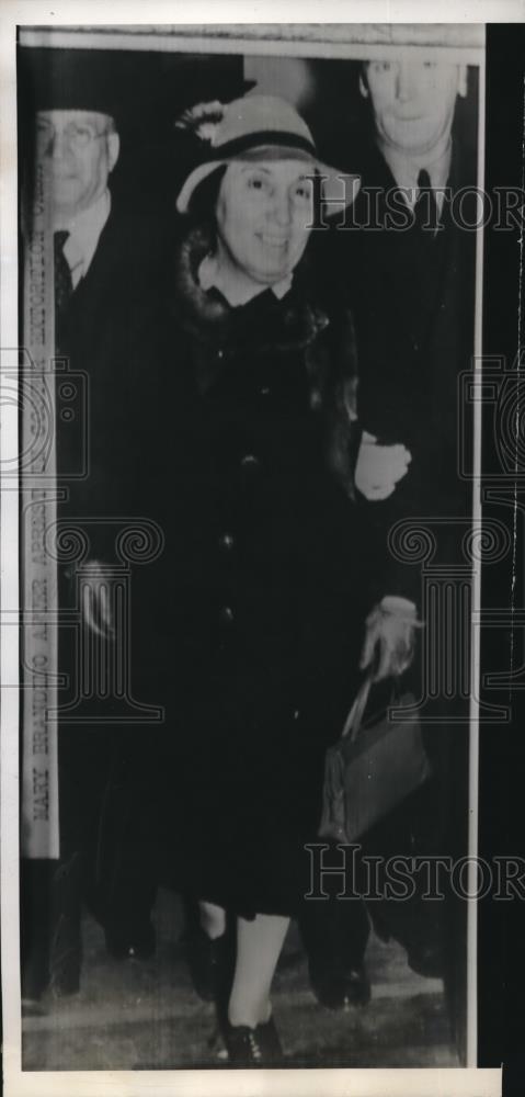 1938 Press Photo NYC, Mary Branding arrested for extortion - Historic Images