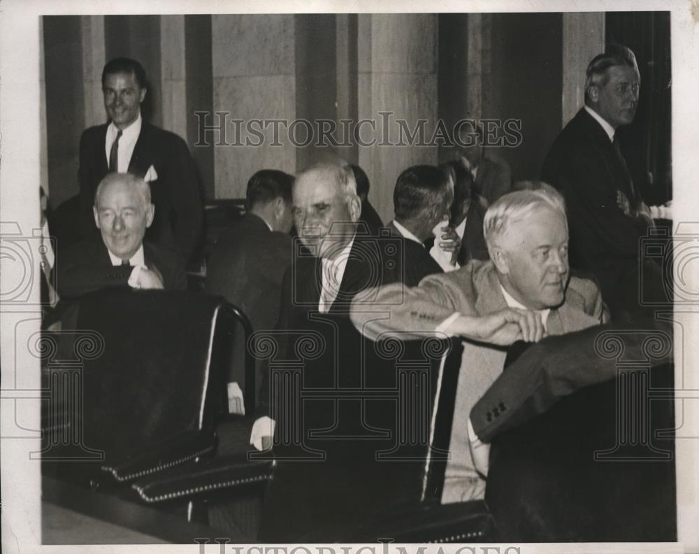 1933 Press Photo banker J. P. Morgan Jr. smiles during Senate Banking Hearing - Historic Images