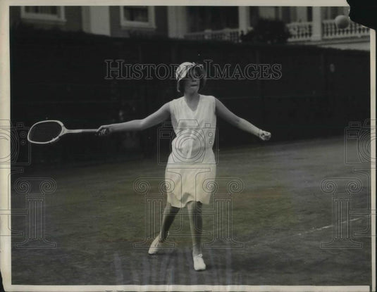 1931 Press Photo Socialite Gloria Baker at tennis in Palm Beach, Fla. - Historic Images