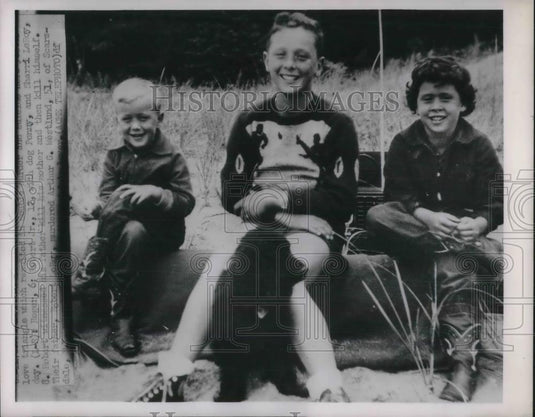 1951 Press Photo Roger,Robert jr Sahrri Leroy & their dog, parents murdered - Historic Images