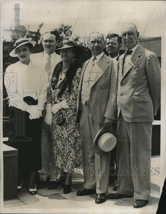 1934 Press Photo Mr & Mrs C McCall, Mr & Mrs D Roper, R Sevey, R Dawes, - Historic Images