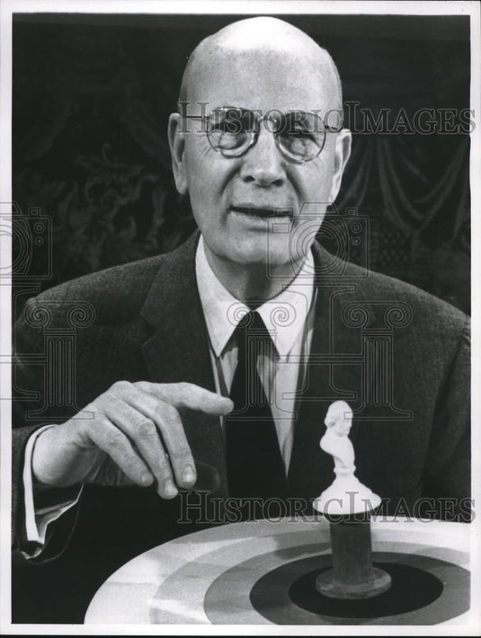 1964 Press Photo Dr. Frank C. Baxter - nec08366 - Historic Images