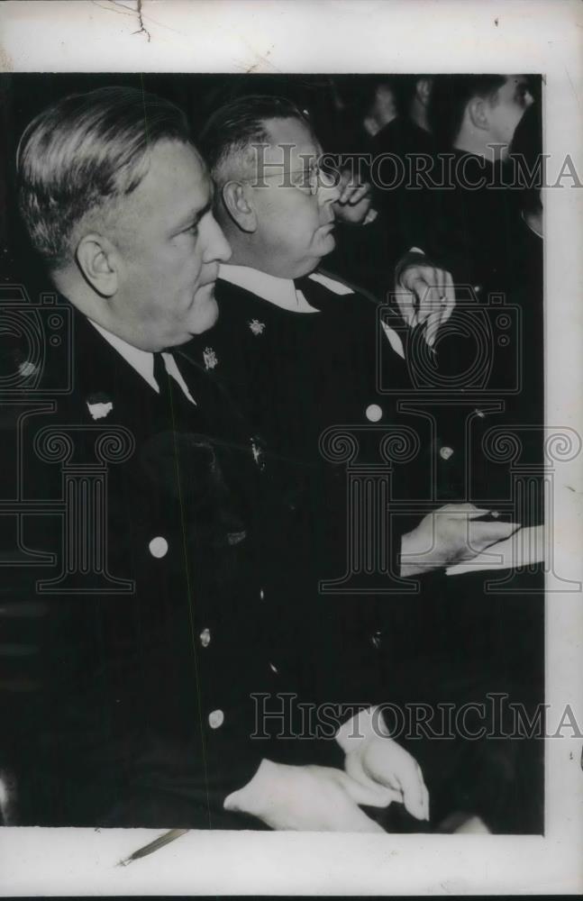 1938 Press Photo Phila.Pa Police Capt Rbt Callahan Jr &amp; Ins James E Clegg - Historic Images