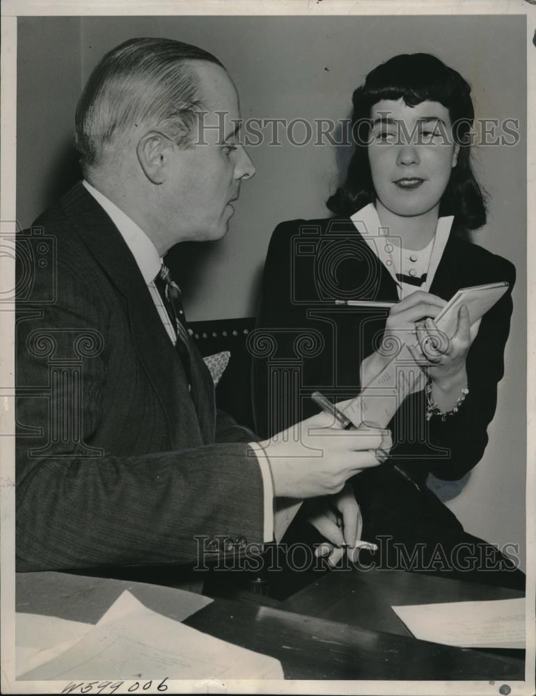 1941 Press Photo Sarah Derby ,granddaughter of Theodore Roosevelt is secretary - Historic Images