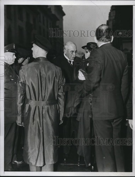 1935 Press Photo Famous Financier J P Morgan with Mrs James Roosevelt - Historic Images