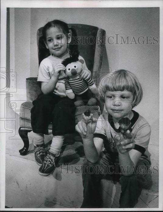 1979 Press Photo Samantha & Jonathan Eisner ages 3 & 5 - nec05815 - Historic Images