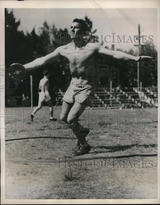 1939 Press Photo Joe Hartley Breaks Florida Scholastic Discus Throw Record - Historic Images