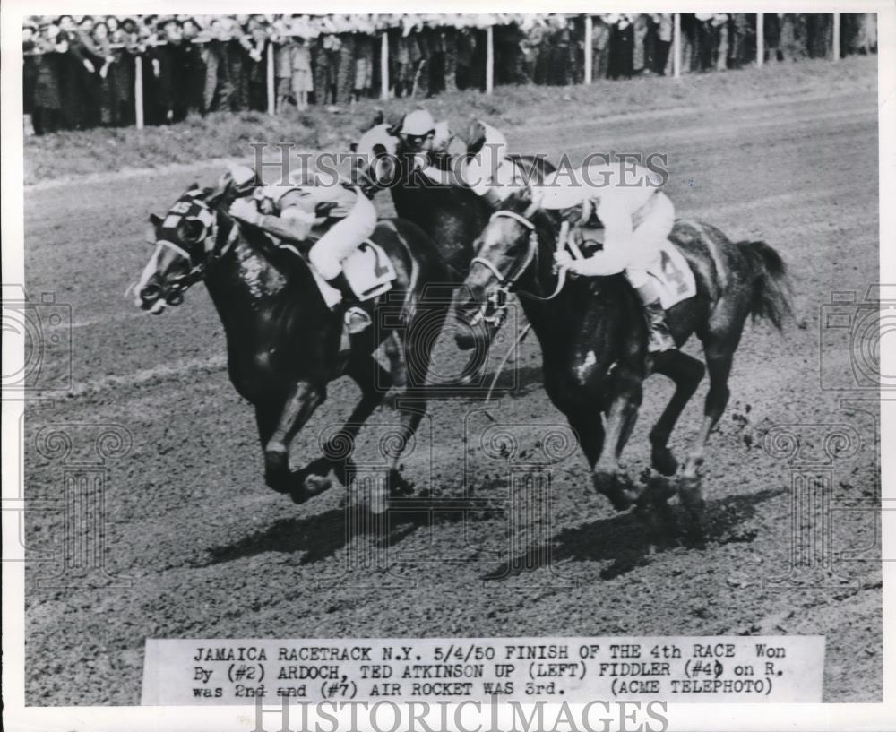 1950 Press Photo Ted Atkinson on Ardoch Wins Jamaica Race, New York - nes08829 - Historic Images