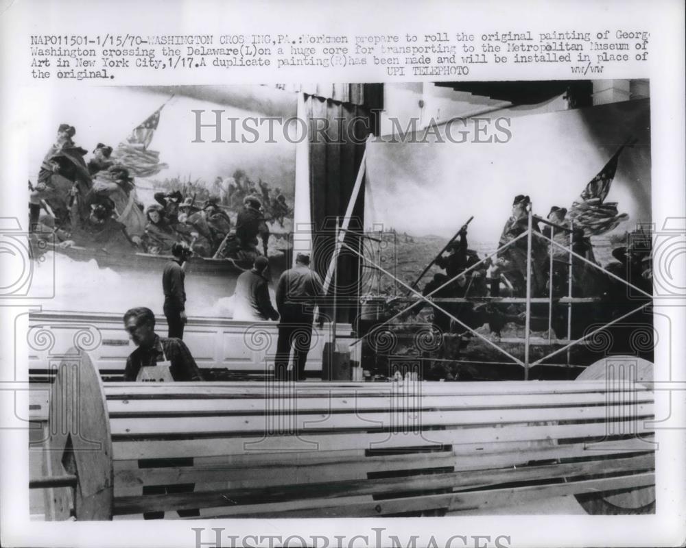 1970 Press Photo Workmen Roll George Washington Deleware Painting to Met Museum - Historic Images