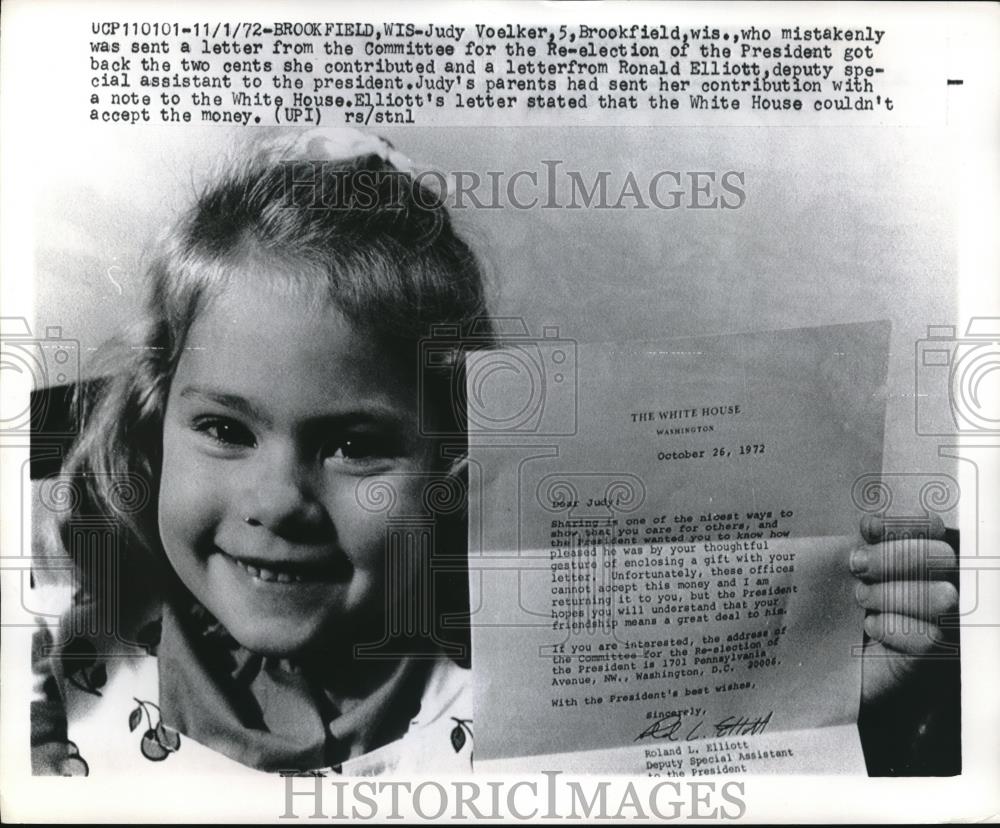 1972 Press Photo Judy Voelker Sent letter from Committee - Historic Images