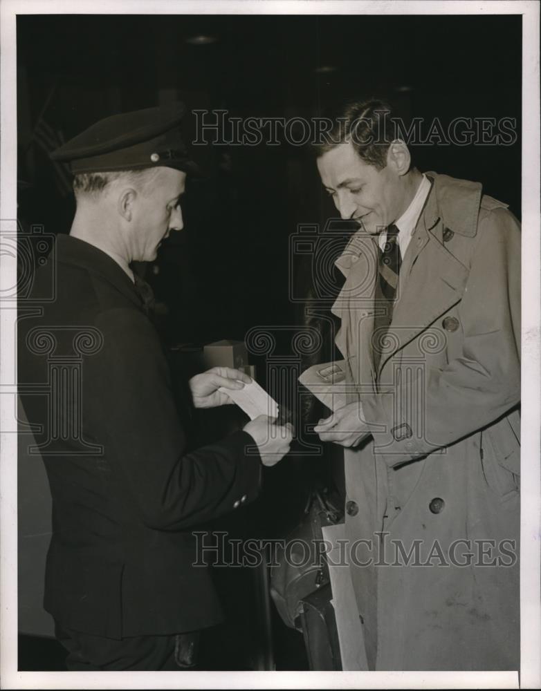 1946 Press Photo Henry J. Taylor Ambassador - Historic Images