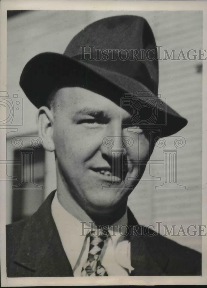 1941 Press Photo Mel Swanson and wife lost 2 of four babies that were born - Historic Images