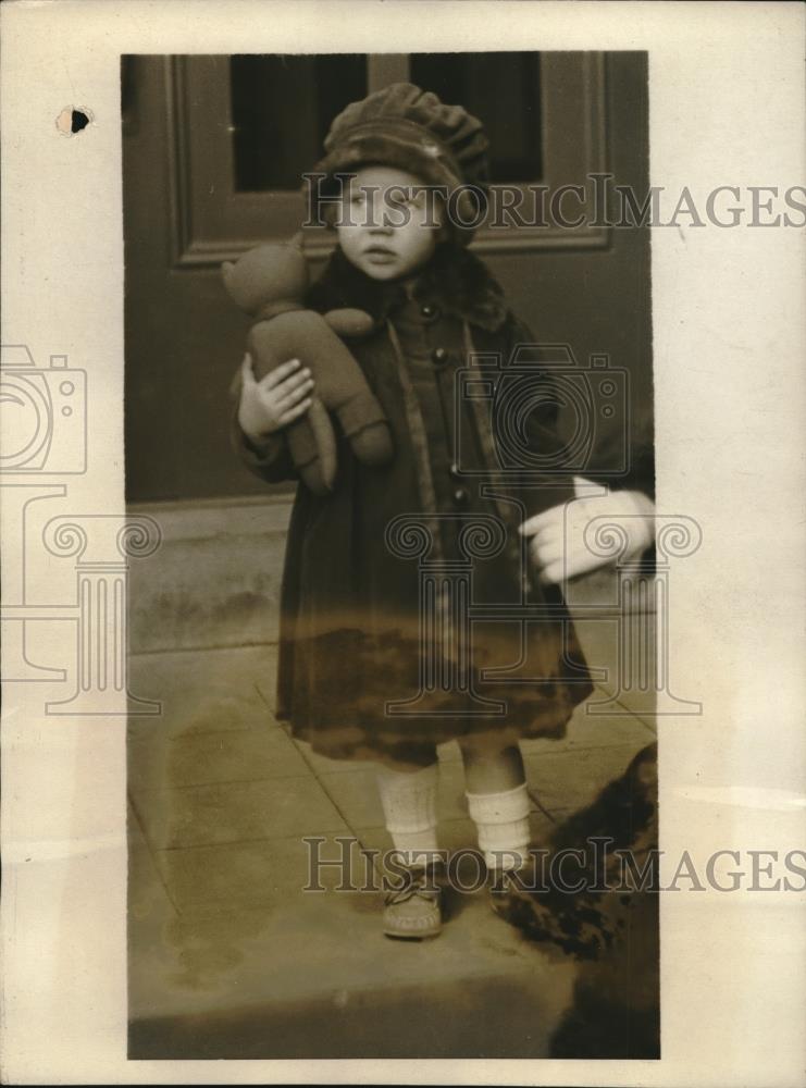 1925 Press Photo Dorothy child of a former client of Mrs Willebrandt - nec24601 - Historic Images