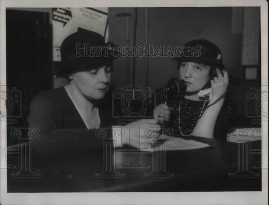 1935 Press Photo Mrs Kenneth Sturgis & Mrs Care Rowley Use Telephone - nec29515 - Historic Images