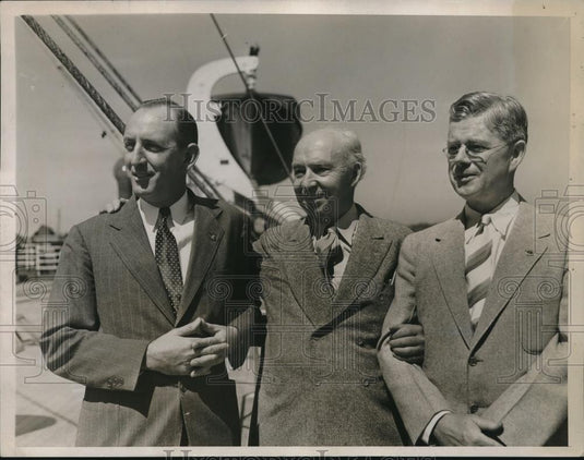 1937 Press Photo Senators sail to attend Battle Monuments Com Exercises France - Historic Images