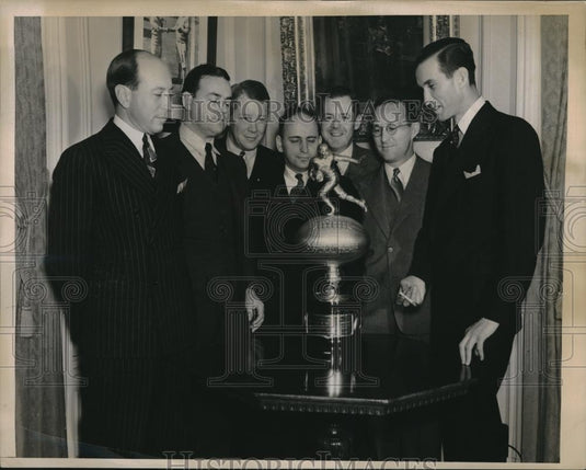1937 Press Photo New York Sportswriters That Participated In Judging - Historic Images