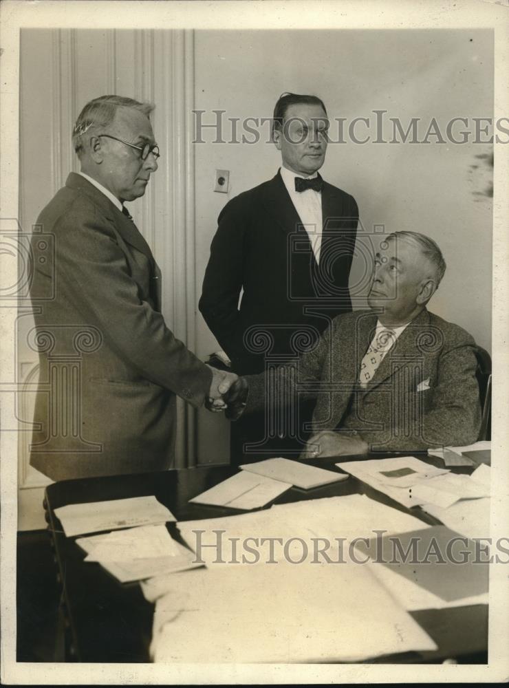 1926 Press Photo John L Whitman ousted as Warden Chauncey Jenkins - nec24602 - Historic Images