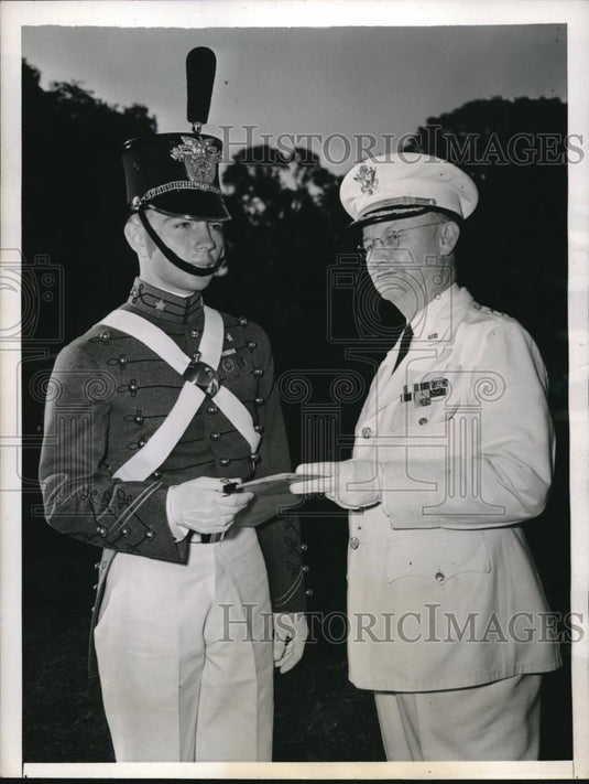 1944 Press Photo West Point Cadet James Scoggin Jr. & Maj. Gen. Francis Wiley - Historic Images