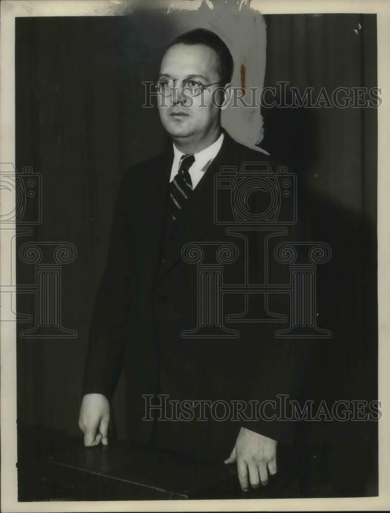 1934 Press Photo JW Ferry GP Store Manager Businessman - nec23618 - Historic Images