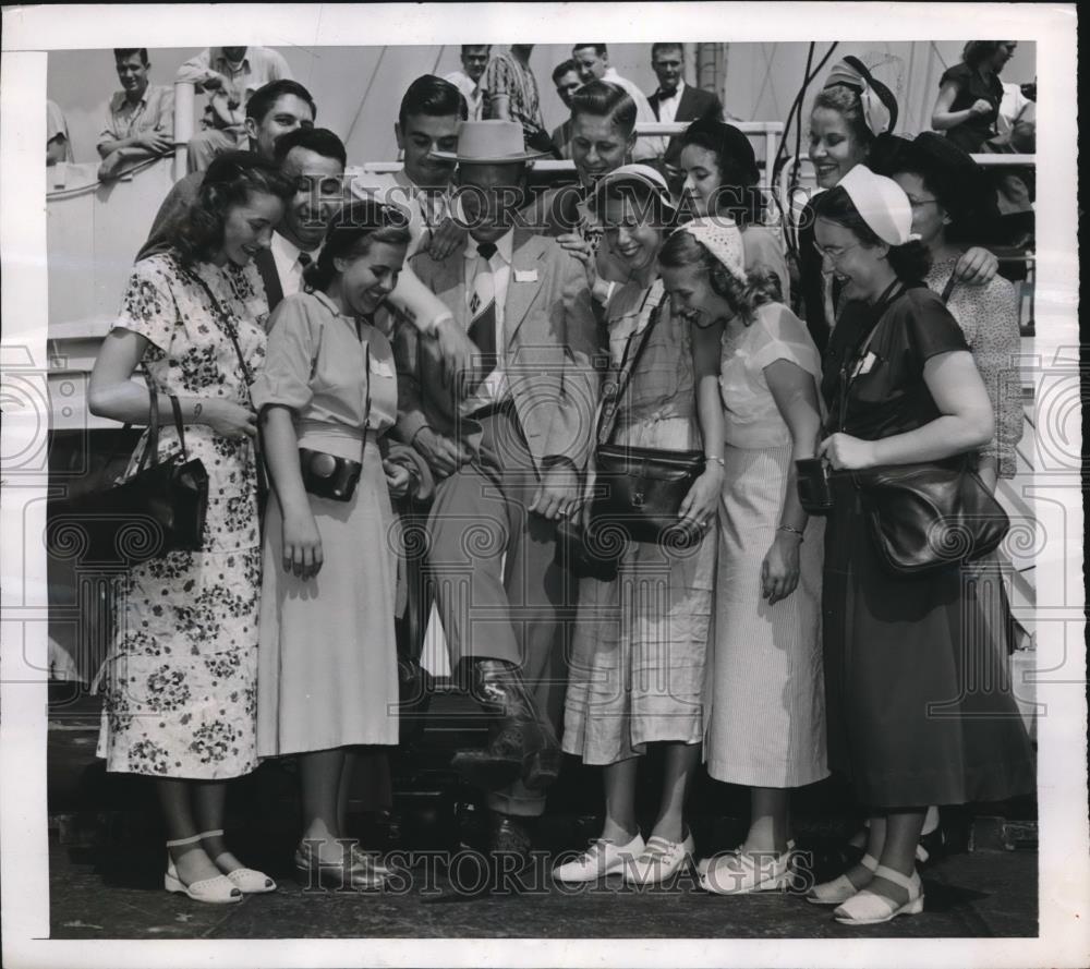 1949 Press Photo American youth to work with European Farms - nec27076 - Historic Images