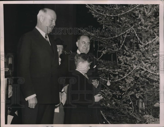 1936 Press Photo Postmaster General James A. Farley, Postmaster Albert Soloman. - Historic Images