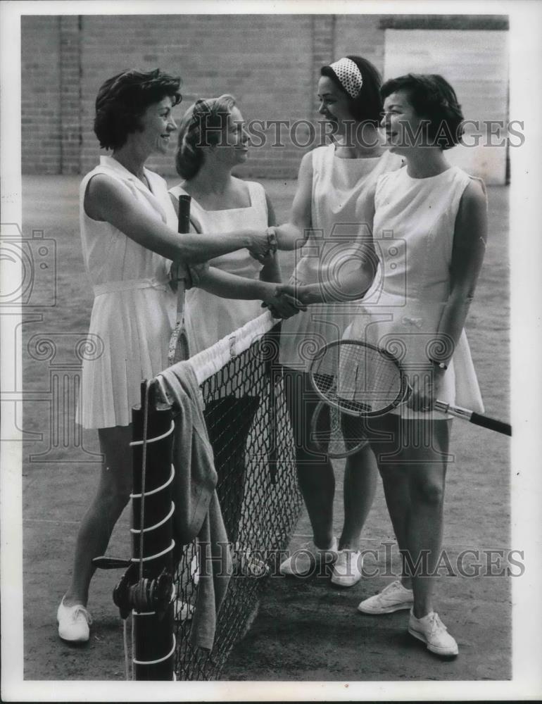 1964 Press Photo Mrs Donald Tabb Clott, John H Brooks, Chandler Smith, - Historic Images