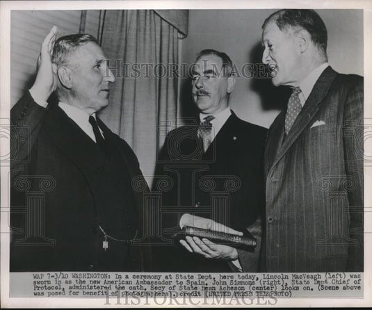1952 Press Photo Lincoln MacVeagh Sworn in as American Ambassador to Spain - Historic Images