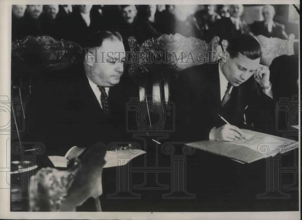 1932 Press Photo Albert w. Benham, Attorney Clifford Perderson Trial Illinois - Historic Images