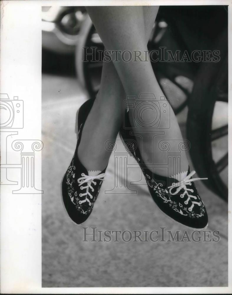 1960 Press Photo - nec37606 - Historic Images