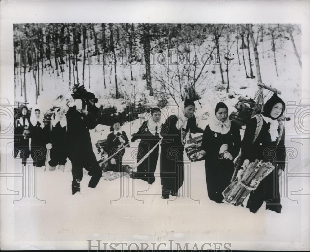 1946 Press Photo Obasute, Japan women haul wood from the forests - nec31162 - Historic Images