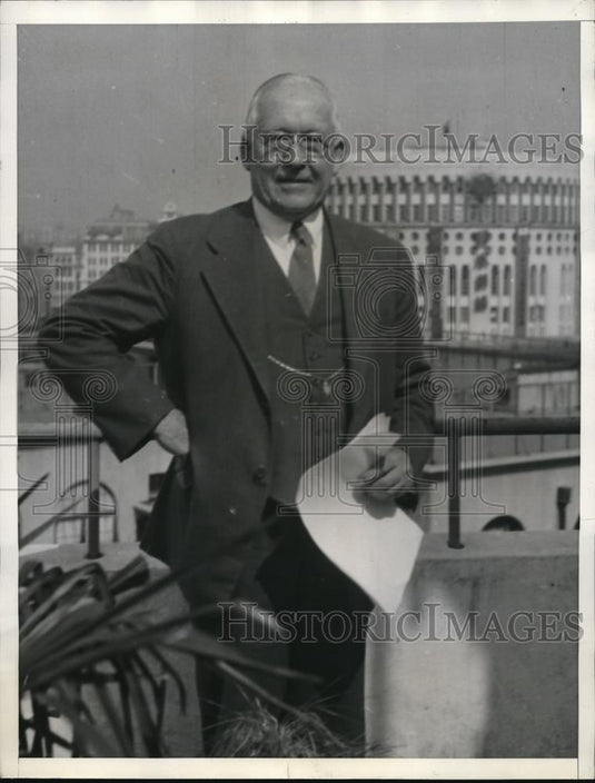 1935 Press Photo Dr James Scherer author & ex Pres of CIT at Pasadena, Cal. - Historic Images
