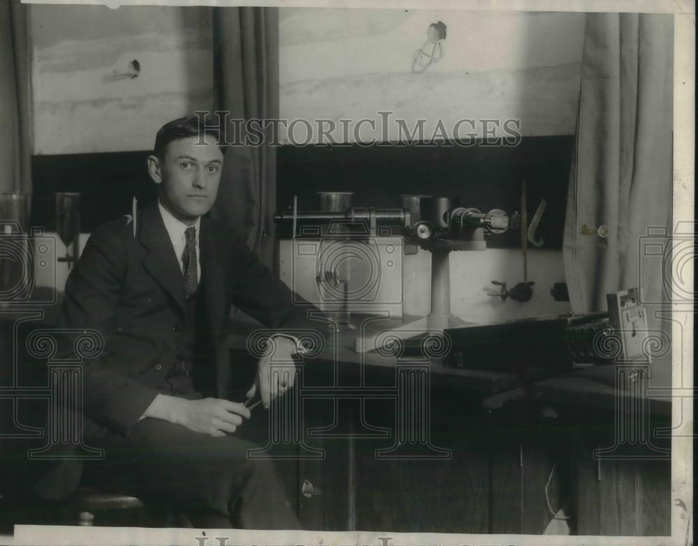 1924 Press Photo Prof. H. H. Sheldon, who turned mercury into gold - nec38494 - Historic Images