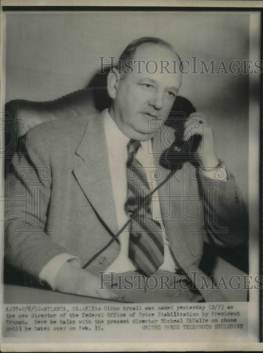 1952 Press Photo Ellis Gibbs Director of The Federal Office Price Stabilization - Historic Images