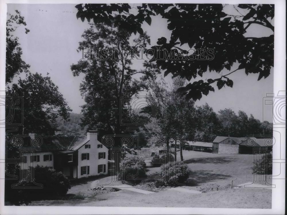 1964 Press Photo Hopewell Village National Site Park Visitor Center - nec36646 - Historic Images