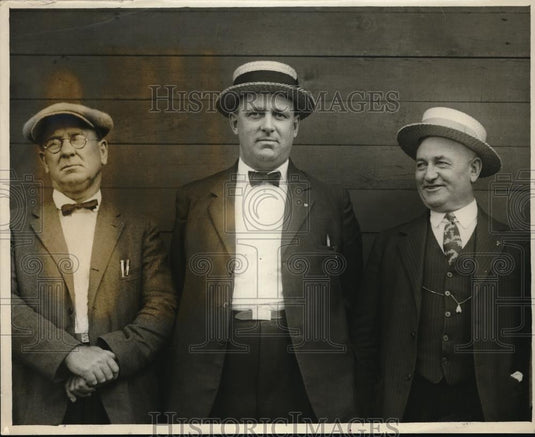 1933 Press Photo AE Bodey Portland Oregon RE Kennedy St Paul Minnesota - Historic Images