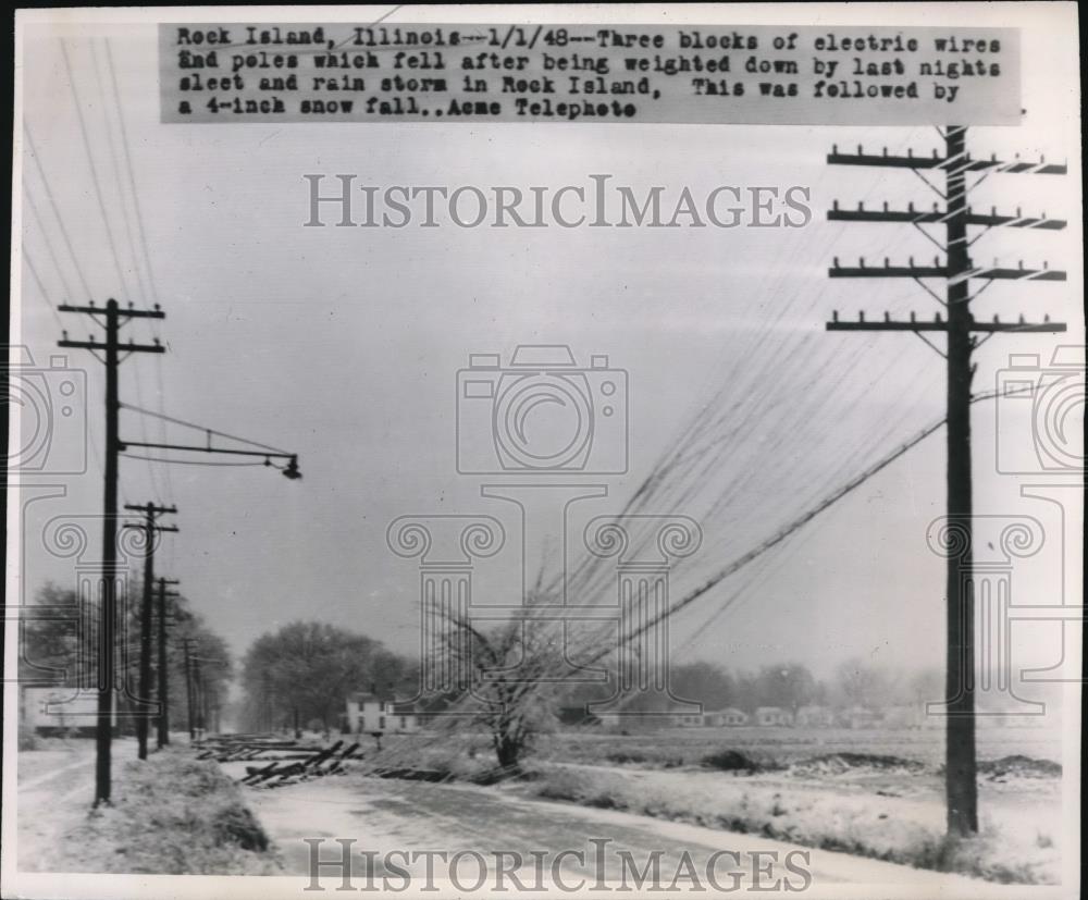 1948 Press Photo Electric Wires &amp; Poles Fall After Sleet Storm in Rock Island - Historic Images