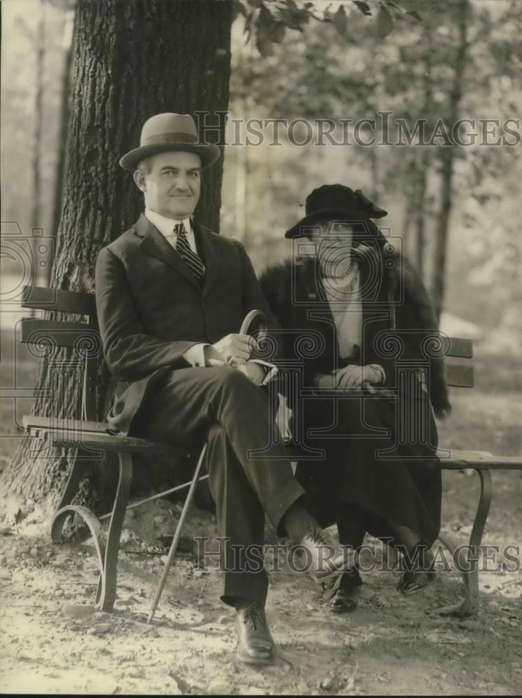 1922 Press Photo Mr. and Mrs. Kontgomery in Washington for a visit. - Historic Images