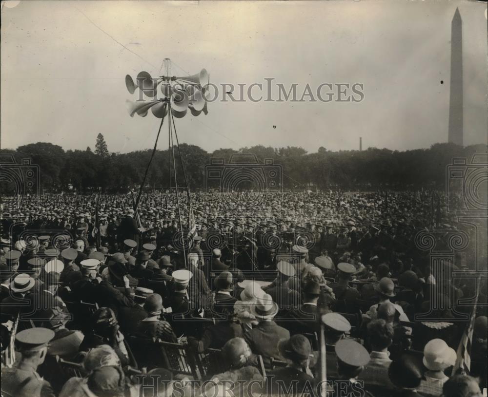 1925 Press Photo Troops Listen To Secretary Of War Weeks Give Defense Day Speech - Historic Images