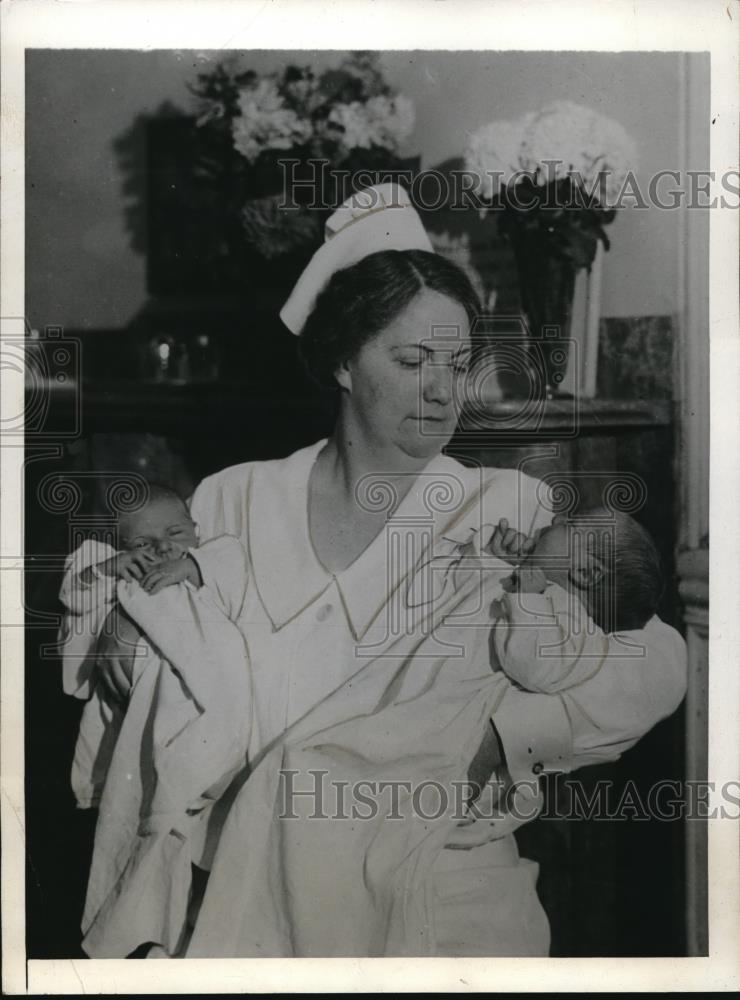 1932 Press Photo Nurse Frances Moore, Carolyn Radcliffe, Eleanor Chatlos - Historic Images