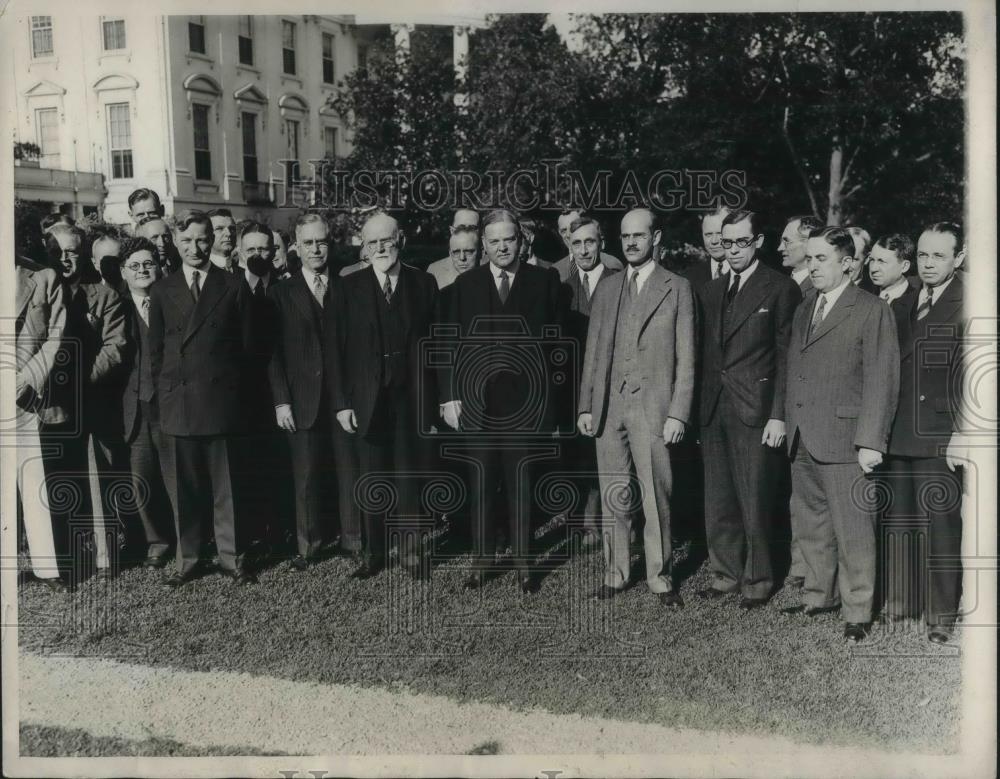 1929 Press Photo President hoover was called on by National Conference of Paper - Historic Images