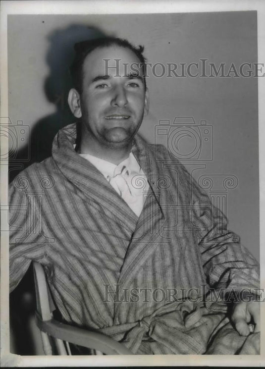 1939 Press Photo Lieutenant Naquin Alexandria Naval Hospital - nec27499 - Historic Images