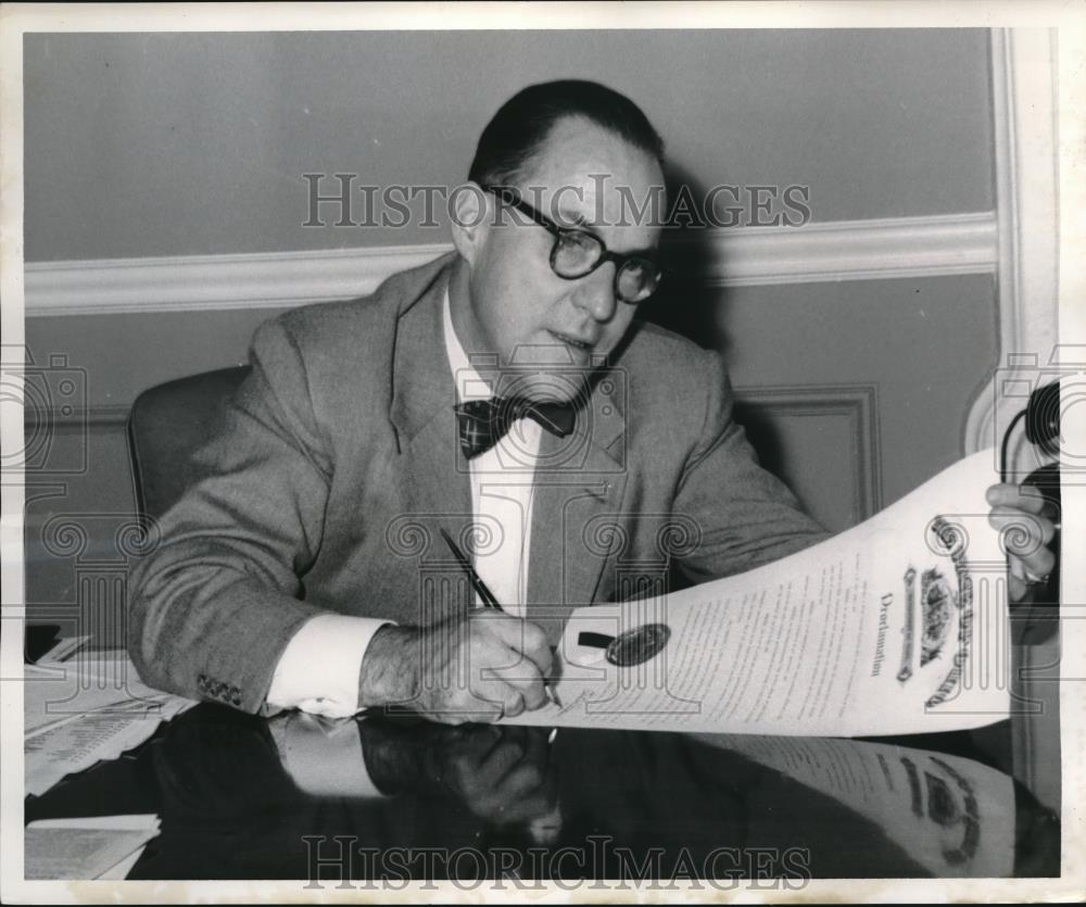 1953 Press Photo Secretary of State Ted Brown - nec32975 - Historic Images