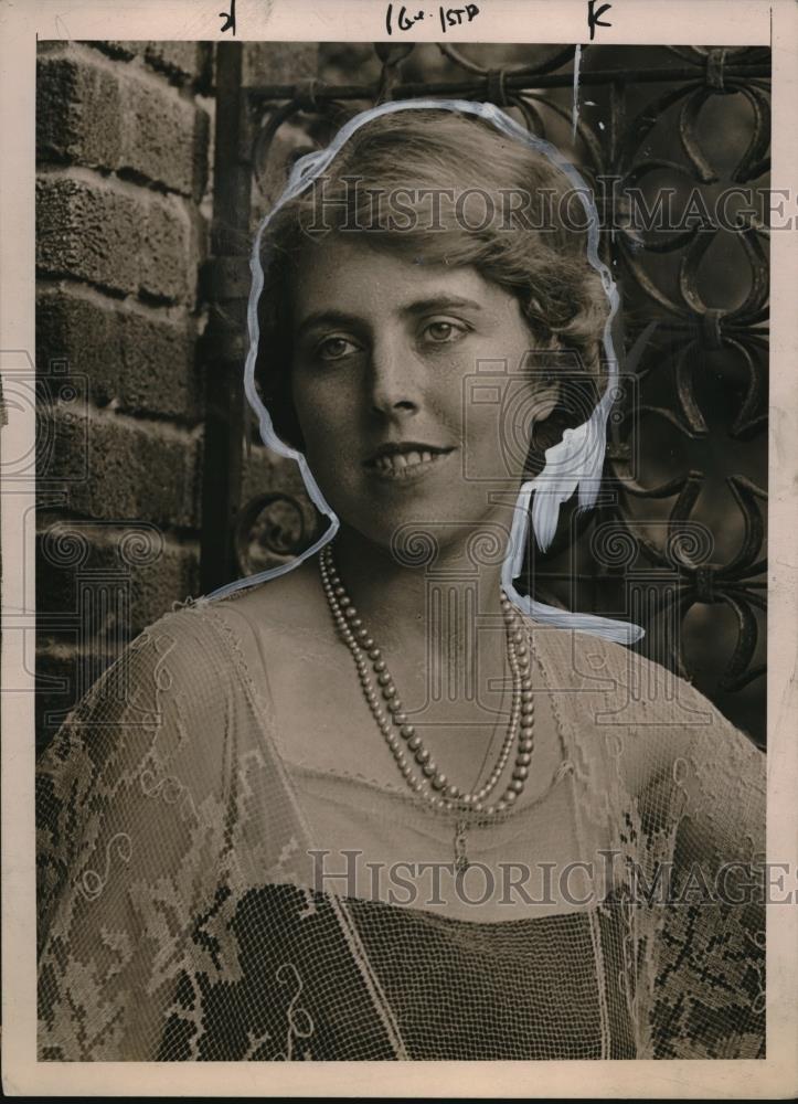1923 Press Photo Mrs Vers Sinclair - Historic Images