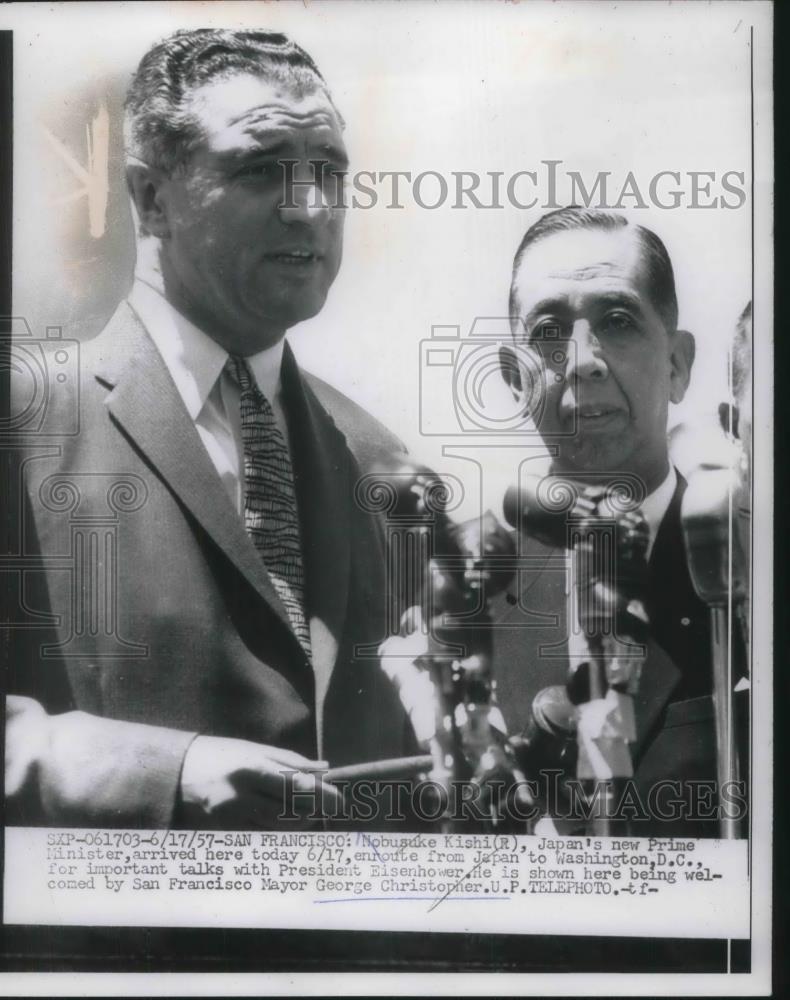 1957 Press Photo Mobusuke Kishi arrived in Washington DC from Japan. - Historic Images