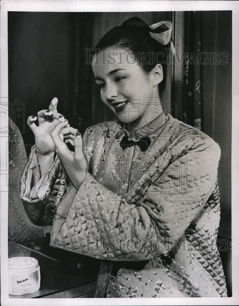 1951 Press Photo Woman Model Shows How To Care For Nails - Historic Images