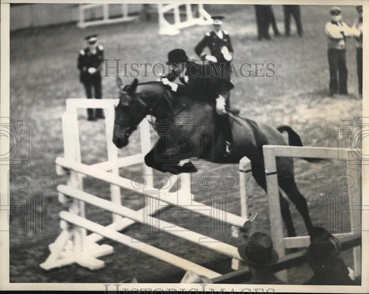 1937 Press Photo Children's Jumper Classic Pat Townsend on Bye Bye - nec42232 - Historic Images