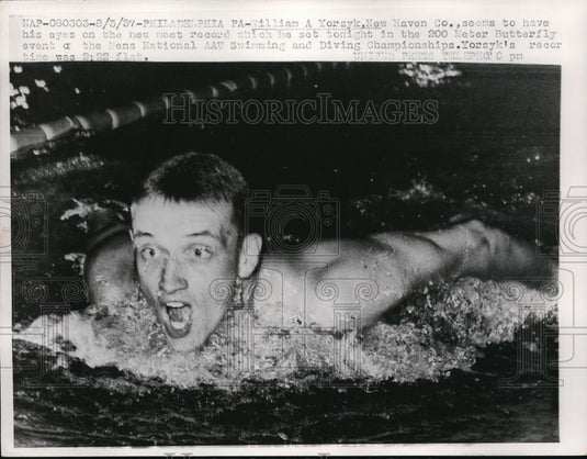 1957 Press Photo Philadelphia Pennsylvania William A Yorzyk New Haven Swim - Historic Images